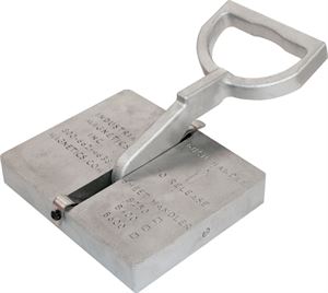 Industrial Magnetics MAG-MATE® Magnetic Sheet Handler, 125 lbs Capacity, w/Carry, Lift, Release Hdl B250