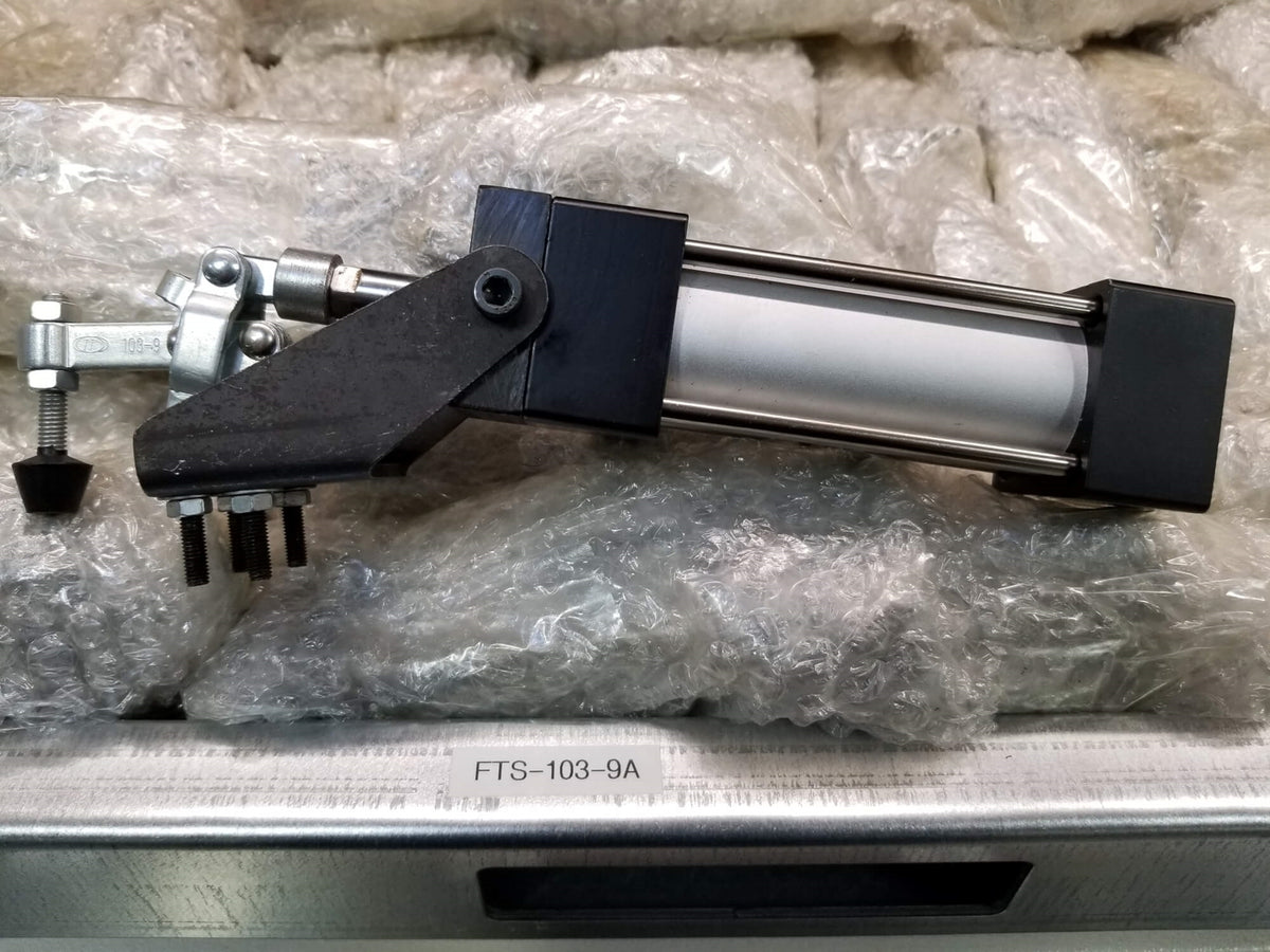 103-9A Vertical Pneumatic Toggle Clamp