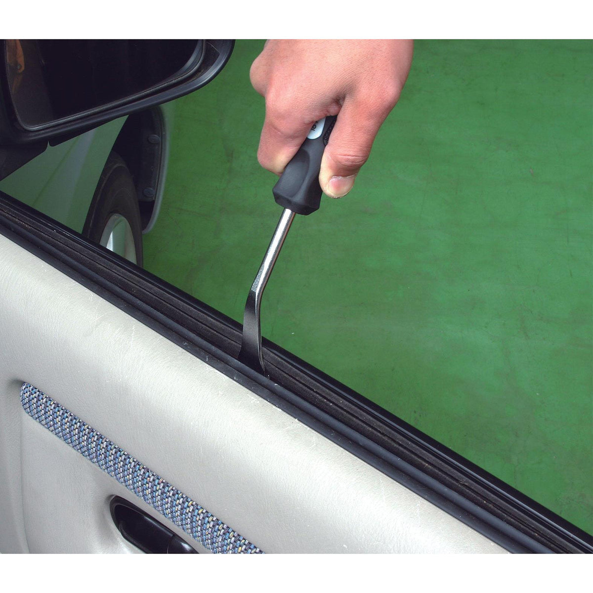 Ko-ken 169WM Window Molding Remover    Length 210mm